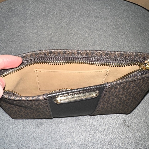 Michael Kors Belt Bag / Fanny Pack L/XL - Picture 6 of 12